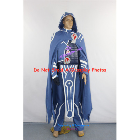 Jace Beleren cosplay costume from Magic the Gathering cosplay include emblem props