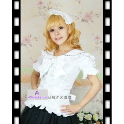 Lolita dresses white top and black skirt